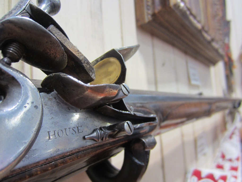 House Frank gun at show-min